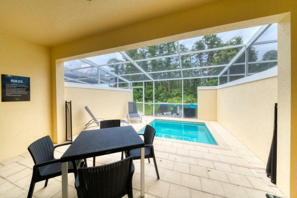Pleasant Villa With Private Pool Near Disney Four Corners Exterior foto